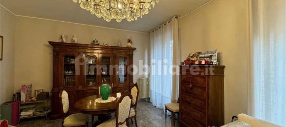 4 bedrooms Apartment in Voghera, Italy No. 344013 7