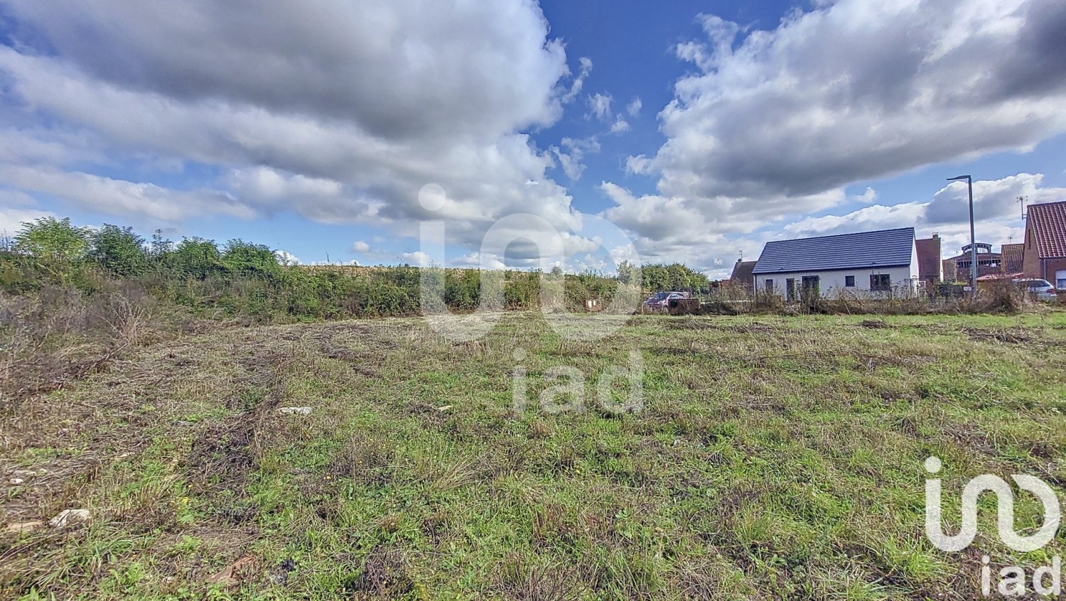 Grundstück in Neuvilly, France 482m², Nr. 231521