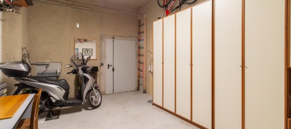 1 room Garage in Milan, Italy No. 274520 18