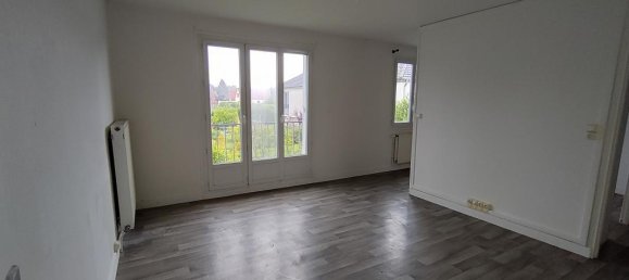 2 bedrooms House in Guiscard, France No. 259290 2