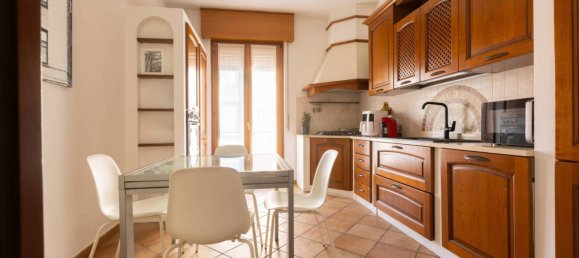 2 bedrooms Penthouse in Vimodrone, Italy No. 221880 12