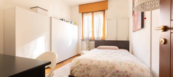 2 bedrooms Penthouse in Vimodrone, Italy No. 221880 15