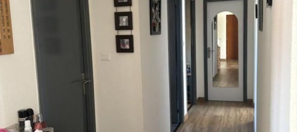 2 bedrooms Apartment in Hericourt, France No. 323586 3