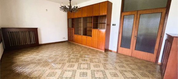 10 Schlafzimmer Haus in Fiesso d'Artico, Italy, Nr. 334882 6