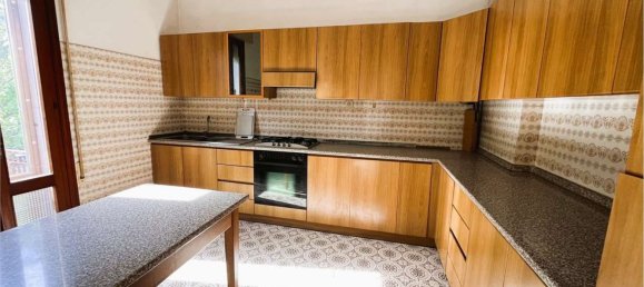 10 Schlafzimmer Haus in Fiesso d'Artico, Italy, Nr. 334882 2