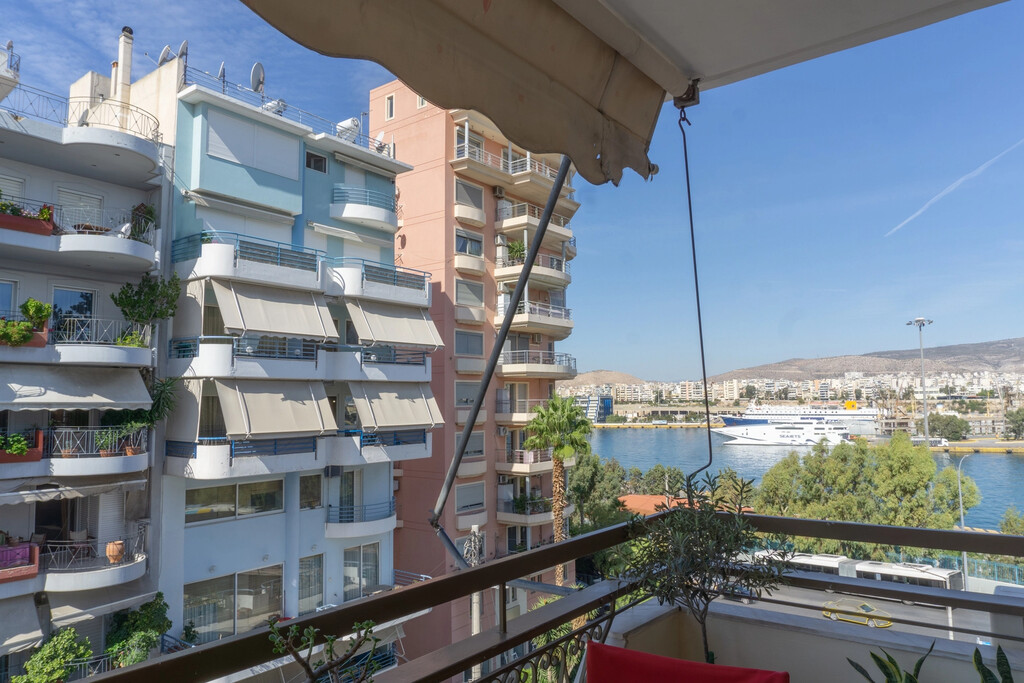 2 bedrooms Apartment in Piraeus, Greece No. 94109