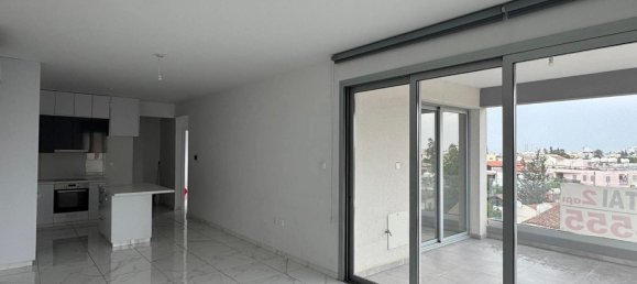 2 Schlafzimmer Wohnung in Nicosia, Zypern, Nr. 175045 8