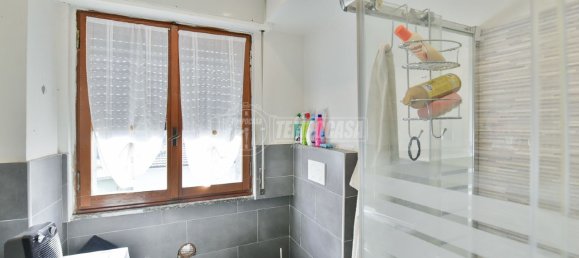 1 bedroom Apartment in Canzo, Italy No. 229527 5