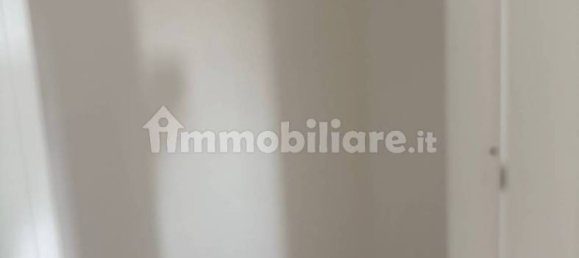 Apartamento de 2 dormitorios en Carnago, Italy No. 328390 16