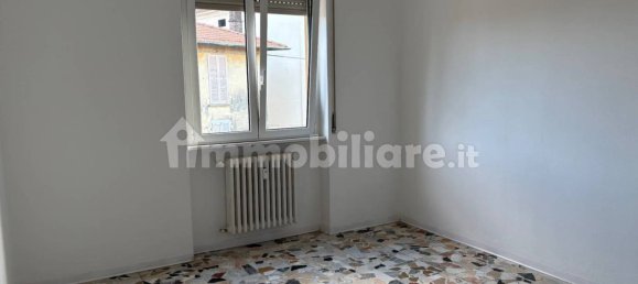 Apartamento de 2 dormitorios en Carnago, Italy No. 328390 14