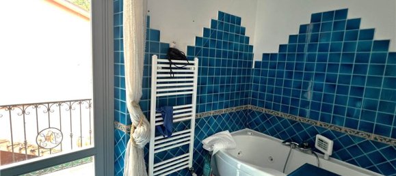 3 bedrooms House in Civitanova Marche, Italy No. 340979 13