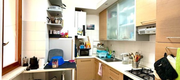 4 rooms Apartment in Ancona, Italy No. 261359 4