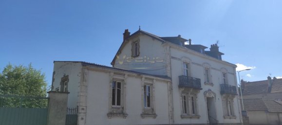 6 bedrooms House in Autun, France No. 329397 4