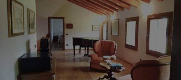 10 rooms House in Venice, Italy No. 23312 21