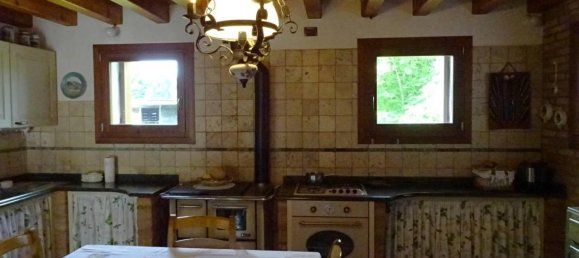 10 rooms House in Venice, Italy No. 23312 13