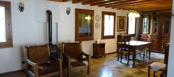 10 rooms House in Venice, Italy No. 23312 8