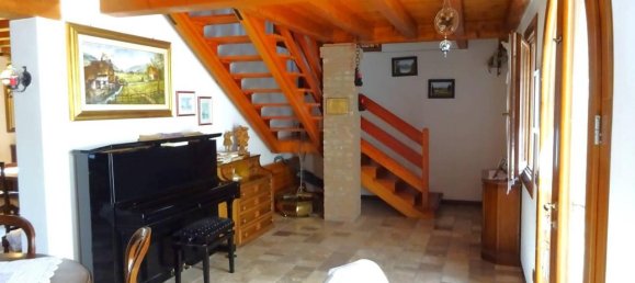 10 rooms House in Venice, Italy No. 23312 9