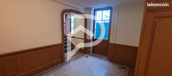 2 Schlafzimmer Wohnung in Blois, France, Nr. 42588 3