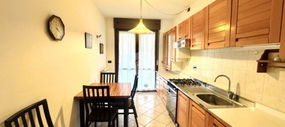 4 Schlafzimmer Wohnung in La Loggia, Italy, Nr. 380789 12