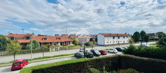 4 Schlafzimmer Wohnung in La Loggia, Italy, Nr. 380789 9