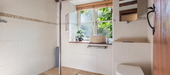 3 bedrooms House in Torquay, United Kingdom No. 13545 5