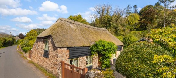 3 bedrooms House in Torquay, United Kingdom No. 13545 14