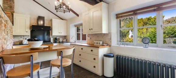 3 bedrooms House in Torquay, United Kingdom No. 13545 16