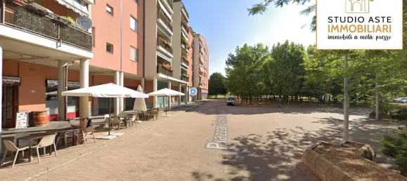 3 rooms Apartment in Brugherio, Italy No. 6651 18