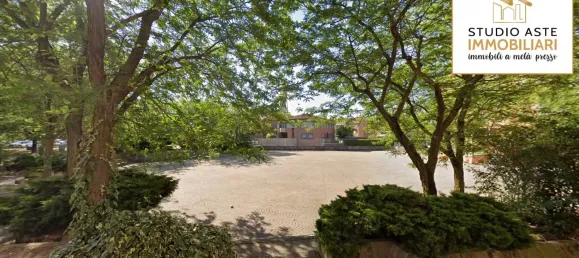 3 rooms Apartment in Brugherio, Italy No. 6651 17