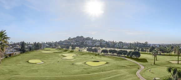 7 bedrooms Villa in Marbella, Spain No. 19421 19