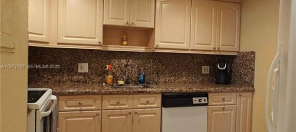 2 dormitorios propiedad comercial en venta en Miami, Miami-Dade, Florida, USA № 615200 28