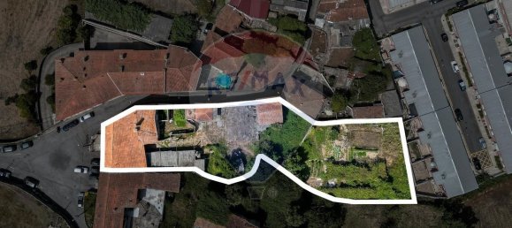 5 bedrooms House in Senhora da Hora, Portugal No. 26822 3