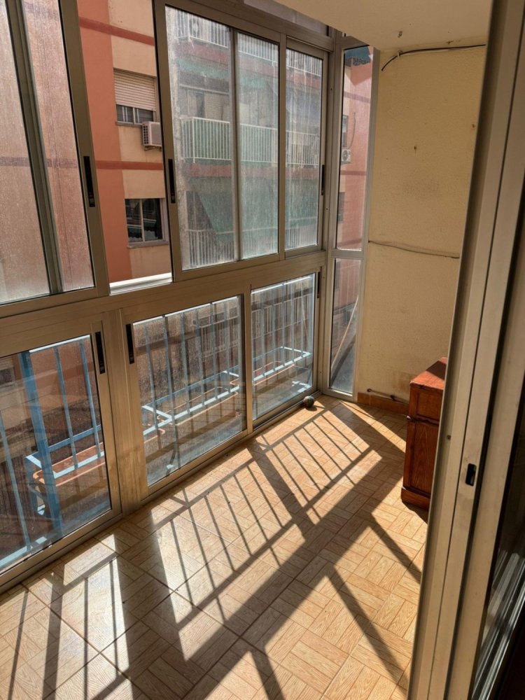 3 dormitorios apartamento en venta en La Florida, Alicante, Comunidad Valenciana, Spain № 370000