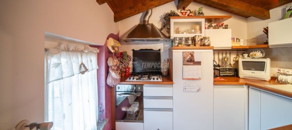 2-Zimmer Doppelhaus in Daverio, Italy, Nr. 105861 13