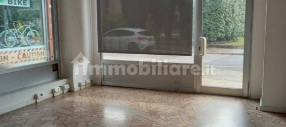 4 rooms Commercial property in Udine, Italy No. 254532 5