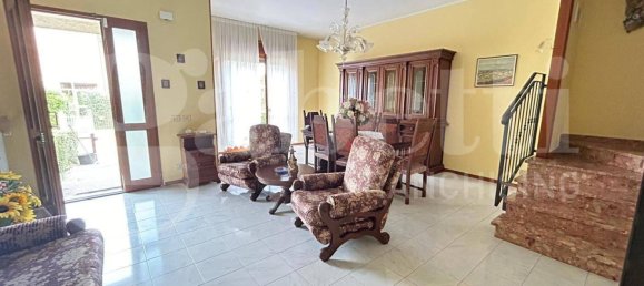 3 bedrooms House in Reggio Emilia, Italy No. 99497 18