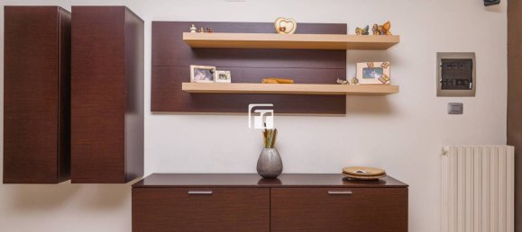 2 bedrooms Apartment in Matrice, Italy No. 303960 12