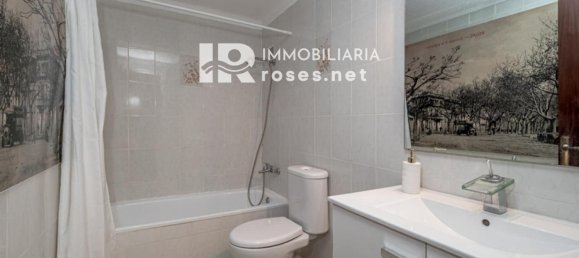 1 bedroom Apartment in Empuriabrava, Spain No. 185873 20