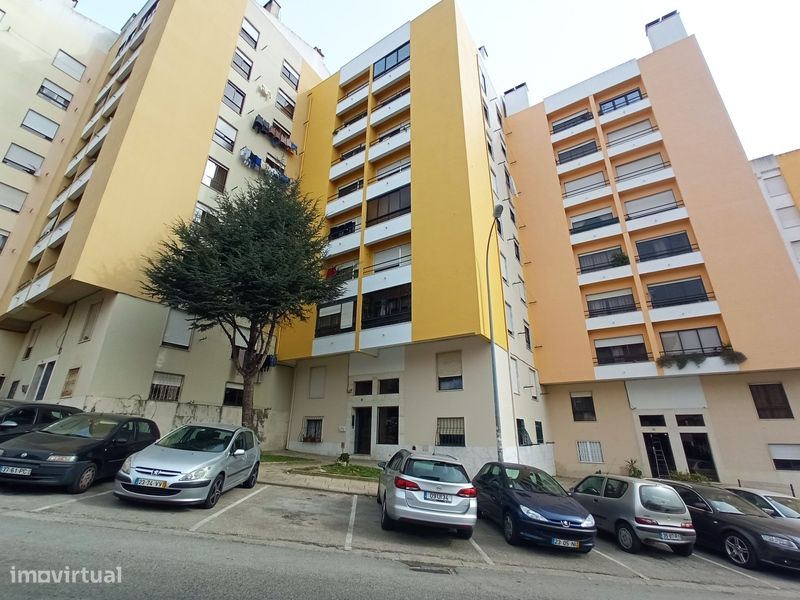 2 bedrooms Apartment in Sintra, Portugal No. 321695
