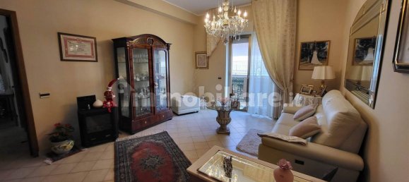 3 غرف نوم شقة في Camporotondo Etneo, Italy رقم 160290 6