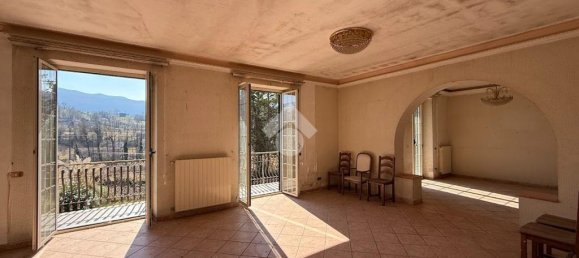 6 bedrooms Villa in Atina, Italy No. 127317 11