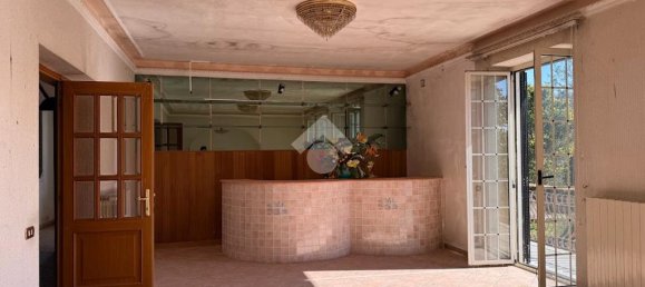 6 bedrooms Villa in Atina, Italy No. 127317 8