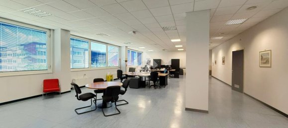 1-salle Bureau à Ivrea, Italy No. 257664 9