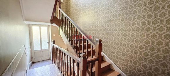 6 bedrooms House in Tulle, France No. 304020 3