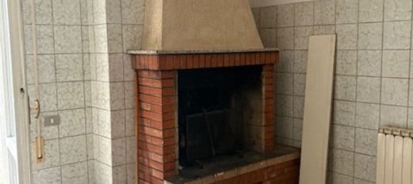 5 rooms Apartment in Ostra, Italy No. 109625 6