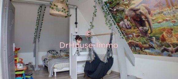 4 bedrooms House in Croissy-Beaubourg, France No. 126495 12