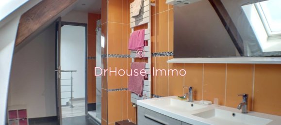 4 bedrooms House in Croissy-Beaubourg, France No. 126495 16