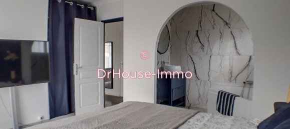 4 bedrooms House in Croissy-Beaubourg, France No. 126495 9