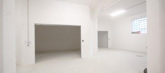 23m² Garage in Genoa, Italy No. 53080 3