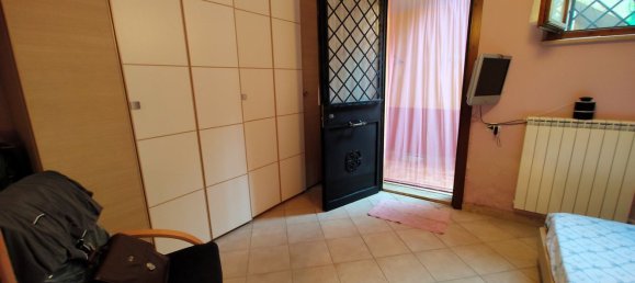 Dúplex de 4 habitaciónes en Nettuno, Italy No. 108980 15